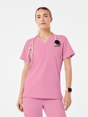 Figs Catarina One-Pocket Scrub Top Chalk Pink (Top Only)